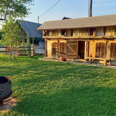 Pig Barn - Svinjaki Tatil Evi *